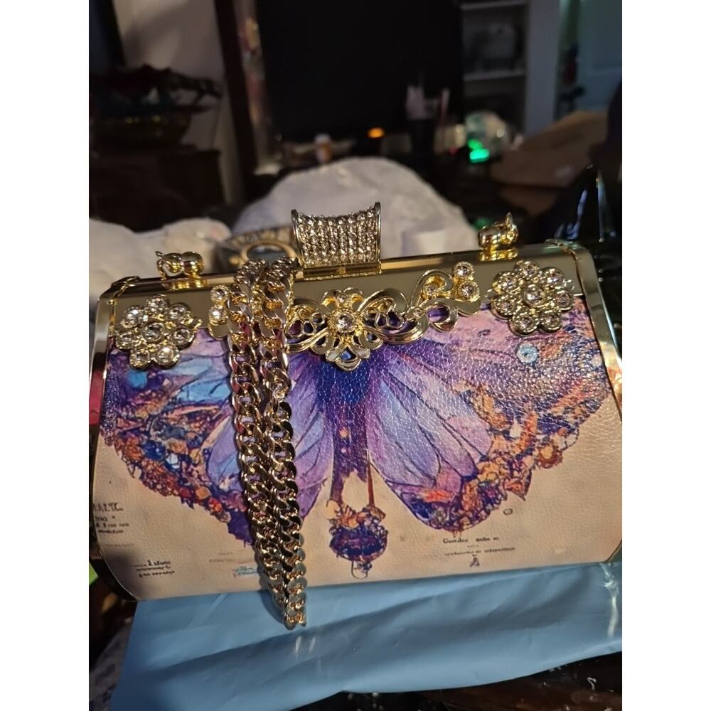 Vintage Butterfly Crossbody purse with Gold Chain Purple Butterfly And...